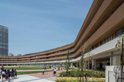 江東区立有明西学園