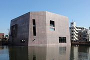 松原市民松原図書館「読書の森」