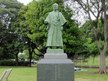 井澤為永の銅像