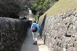 クラレ取水堰　旭川河口にあるクラレ岡山事業所への工業用水を取水する