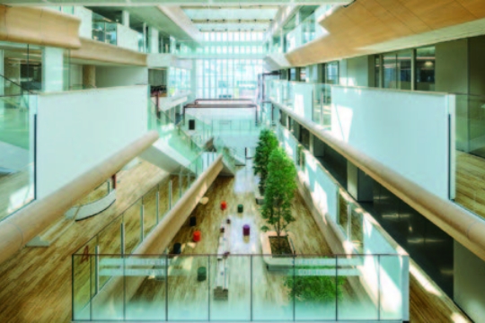 環境（ゼロエネ・脱炭素）・社会に配慮した建築とサービスの展開